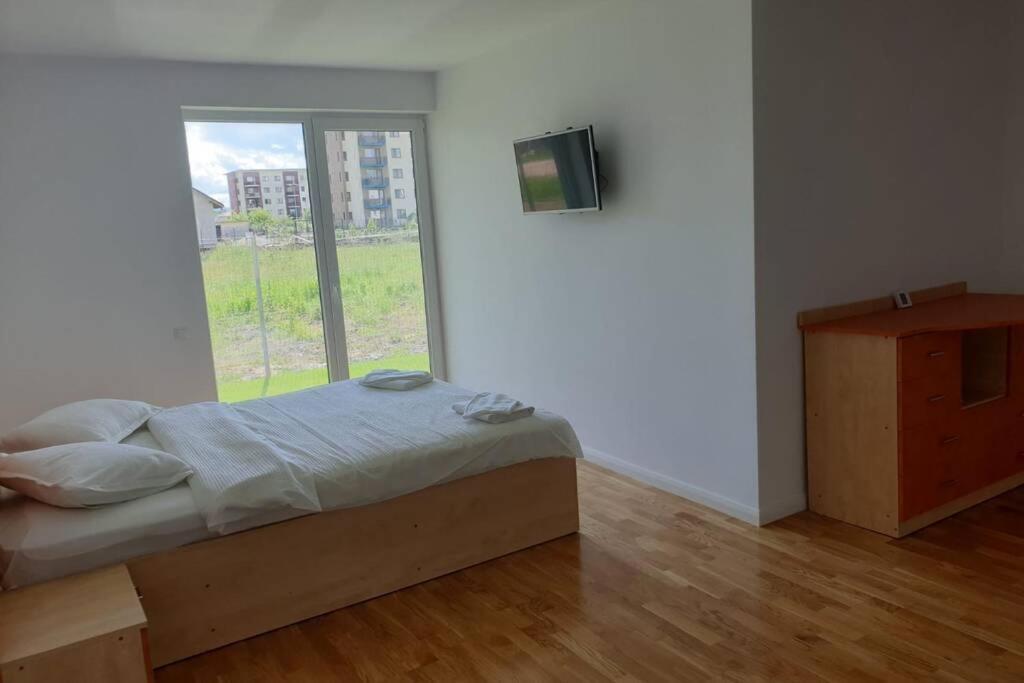 Garden Leisure Apartments Брашов Екстер'єр фото